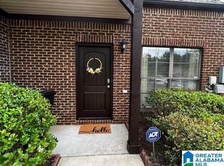 2424 Ridgemont Dr, Hoover, AL 35244