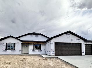 5401 Darter Ct, Pueblo, CO 81008