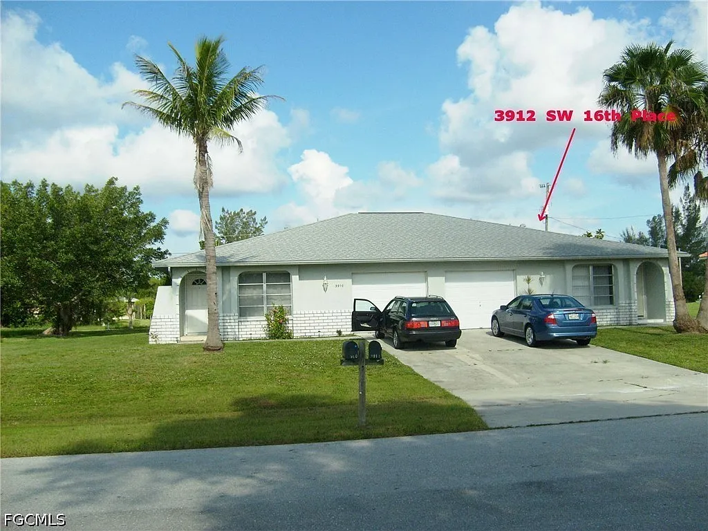 3 bed, 2.0 bath, 1124 sqft, $1,470 — Photo 2