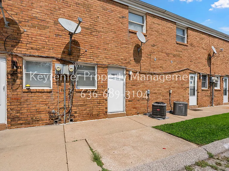 3313 Droste Rd — Photo 28
