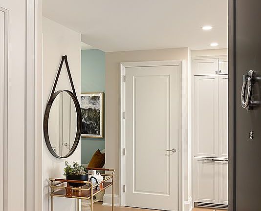 2nd image of 100 Claremont Ave APT 18G