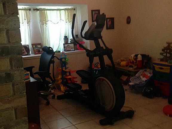 2nd image of 7019 Villa Del Sol Dr