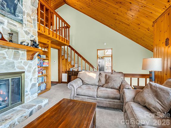 5th image of 307 Watership Rd