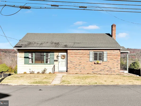 229 Grove St, Orwigsburg, PA 17961
