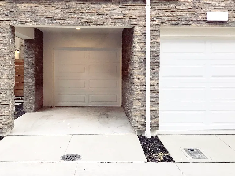 5561 Metropolitan Way — Photo 7