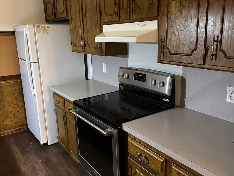 1806 Crescent Dr — Photo 8
