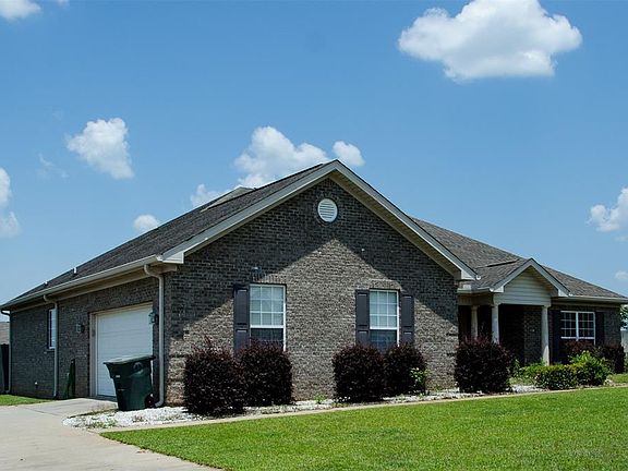 2nd image of 108 Stonehedge Dr