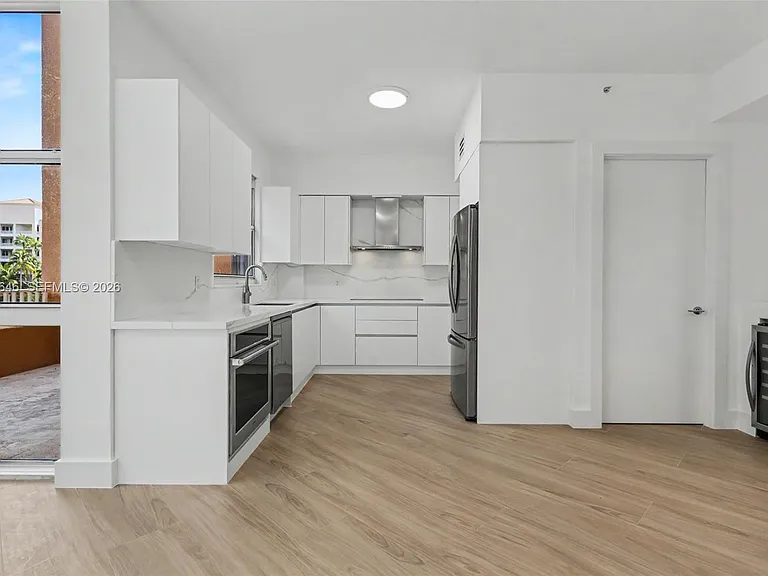 731 Crandon Blvd #208 — Photo 17