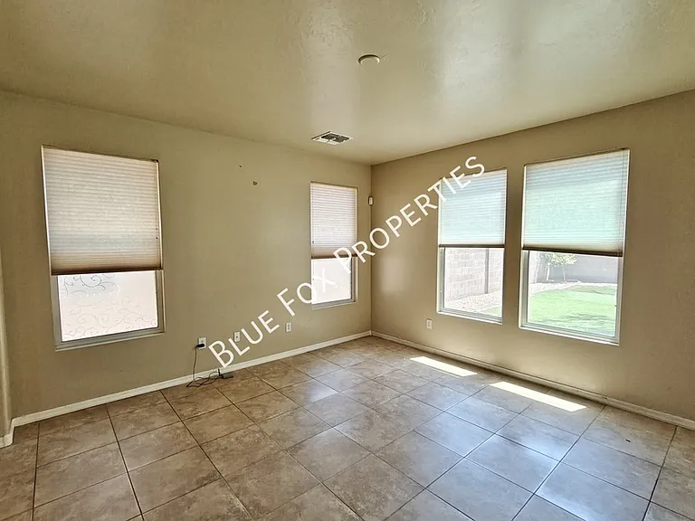 5874 N Dartwhite Dr — Photo 9