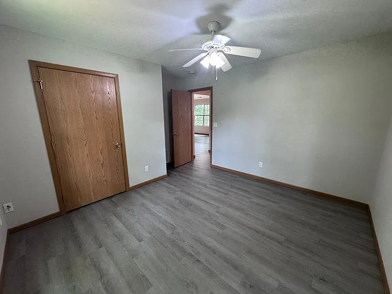 29 Boone Crossing Dr — Photo 17