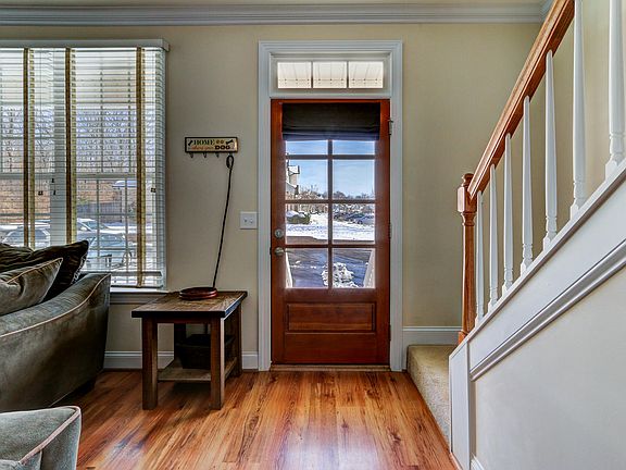 5th image of 88 Nandina Dr