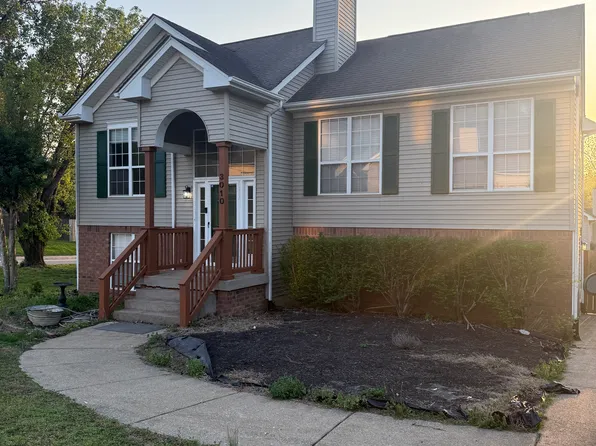 3010 Creekview Ln, Goodlettsville, TN 37072