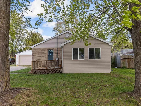 1212 S COMMERCIAL STREET, Neenah, WI 54956