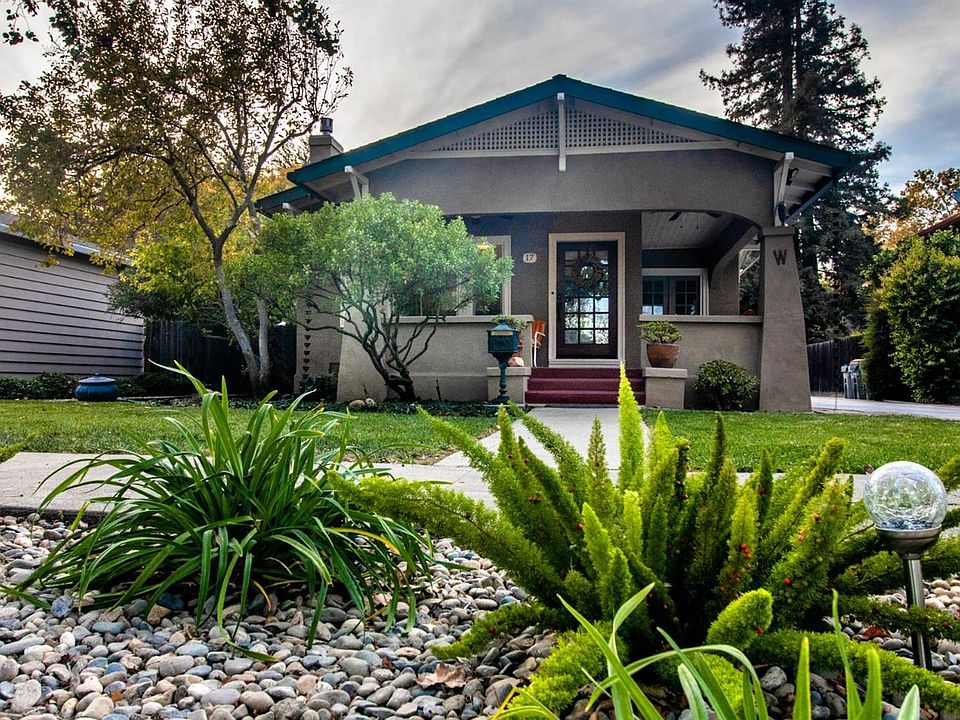 1st image of 17 Bliss Ave