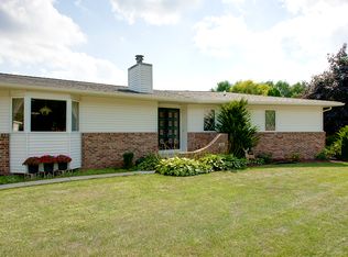 501 Olympic Dr, Waterloo, IA 50701