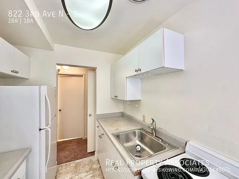 822 3rd Ave N #1 — Photo 8