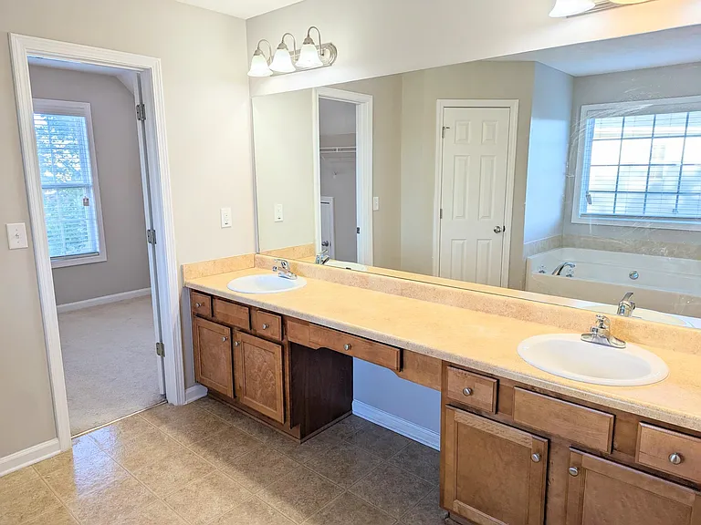 1248 Nottley Dr — Photo 15