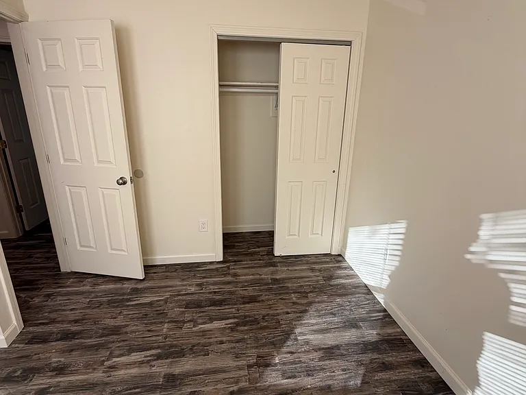 41 S Main St #7 — Photo 11