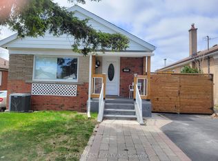 1002 Warden Ave, Toronto, ON M1R 2P1