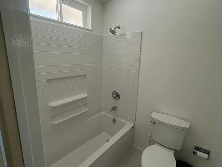 18332 Orange St — Photo 20