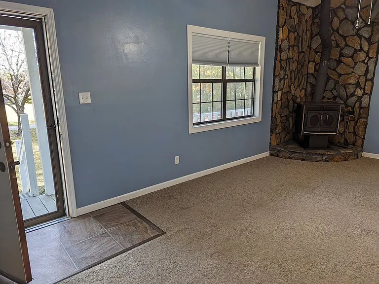 131 Millrace Cir — Photo 14