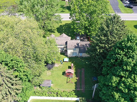 2nd image of 2339 Westside Dr