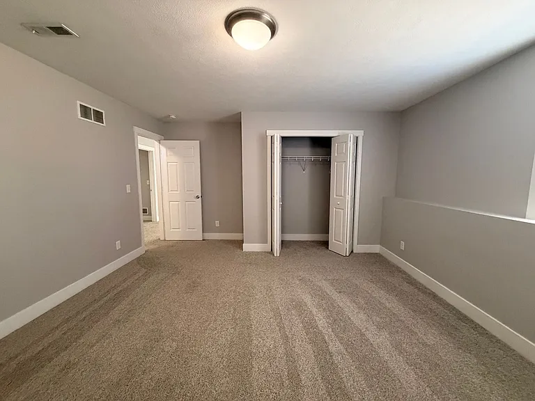 1627 Hamlet Dr SE — Photo 30