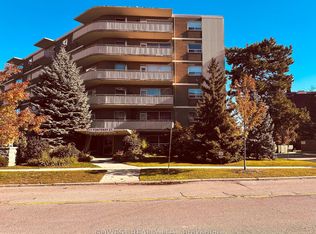 11 Fontenay Ct #105, Toronto, ON M9A4W6