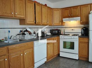 17 Pratt St #2E, Allston, MA 02134