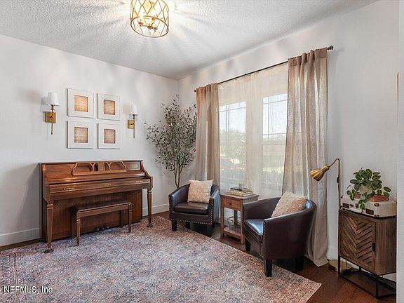 3rd image of 2871 WOODBRIDGE CROSSING Court