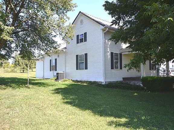 3rd image of 1015 Lexington Rd