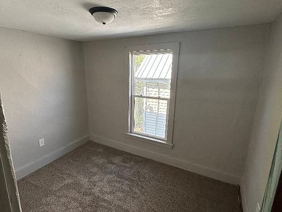4th image of 707 Court St #2