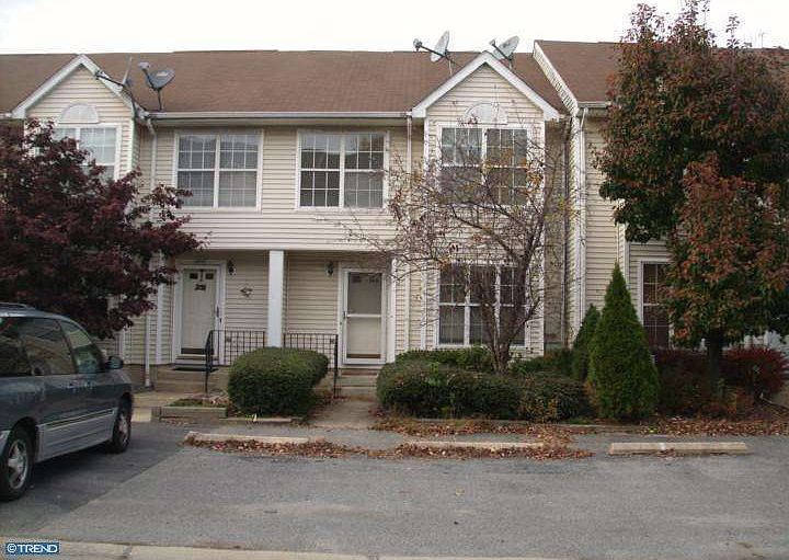 2nd image of 604 Benham Ct