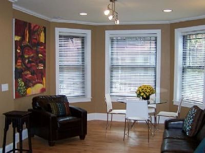 5th image of 1140 W Pratt Blvd APT 2w
