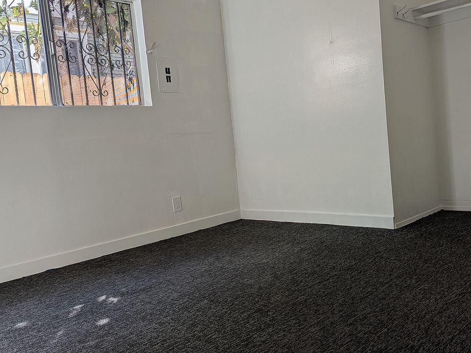 2nd image of 1123 Cedar Ave APT 6