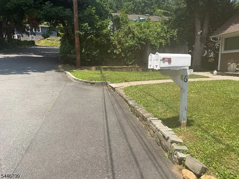 6 Beechwood Trl — Photo 12