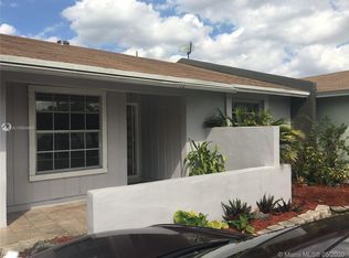 5568 Lakewood Cir N #B, Pompano Beach, FL 33063
