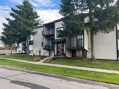 Washington Place Apartments Photo 1