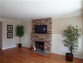 5th image of 2530 Maryal Dr