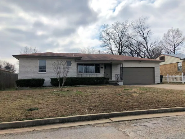 110 W Jackson Ave, Sapulpa, OK 74066