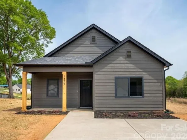 1226 Burris Blvd, Lincolnton, NC 28092