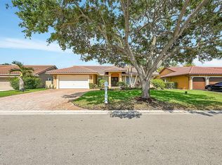 5155 NW 96th Dr, Coral Springs, FL 33076