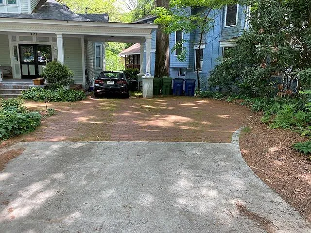 Private Driveway Parking for 3+ cars