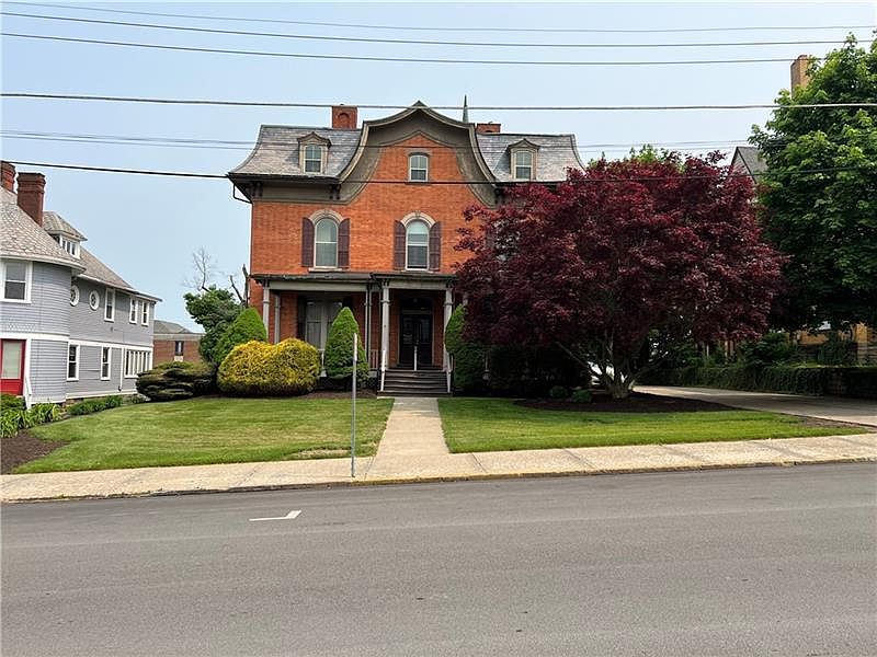381 Chestnut St, Meadville, PA 16335 Zillow