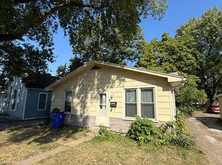 2420 E Geddes Ave, Decatur, IL 62526