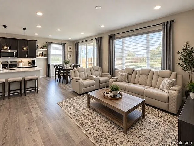 3 bed, 2.5 bath, 2492 sqft, $2,980 — Photo 4