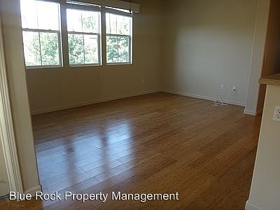 4th image of 2706 Esplanade Cir