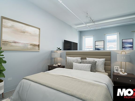 2nd image of 1427 N Milwaukee Ave #301
