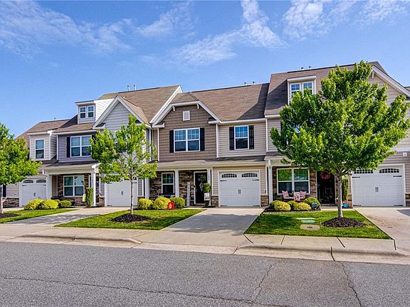 2nd image of 106 Covington Cove Ct