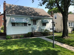 381 Lathrop Ave, Staten Island, NY 10302